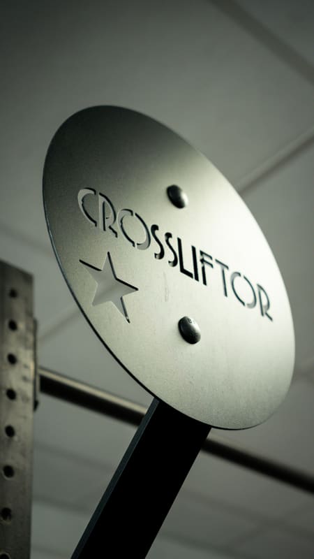 Détail d'un plateau Crosslifter sur un rack